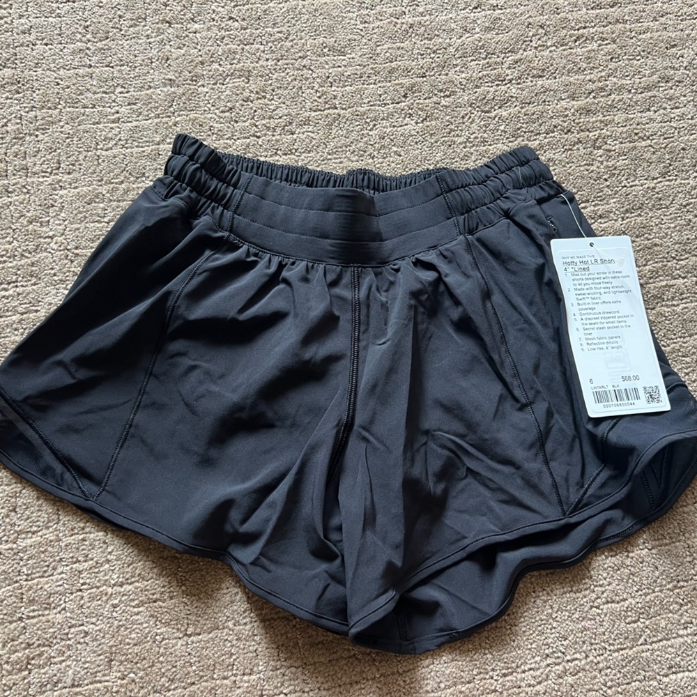Black Hotty Hot Shorts